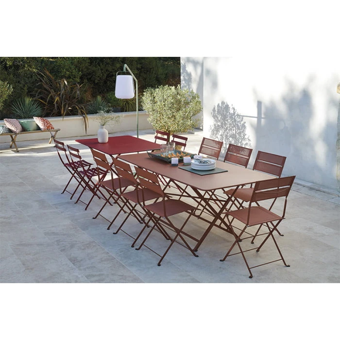 Table De Jardin 8 Personnes FERMOB Cargo 128 X 128 Cm - Ocre Rouge 2 Table De Jardin 8 Personnes FERMOB Cargo 128 X 128 Cm - Ocre Rouge – Image 2